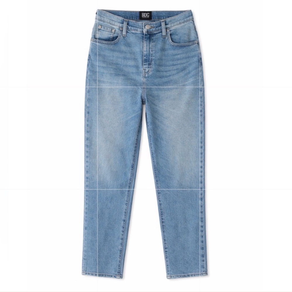 BDG Urban Outfitters Girlfriend High-Rise Cropped Jeans – Size 29 (Light Wash)